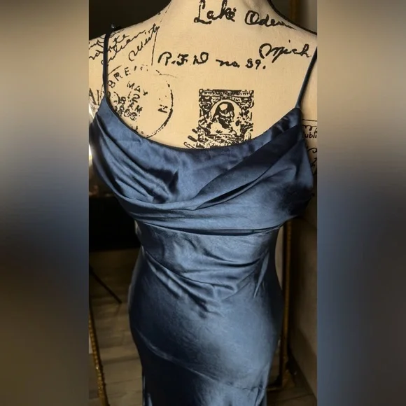 Hello Molly Midnight Blue Midi Dress - Picture 4 of 13